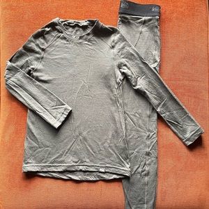 REI Merino Wool Midweight Base Layer Set, Sz XXS (4-5). Castlerock Gray